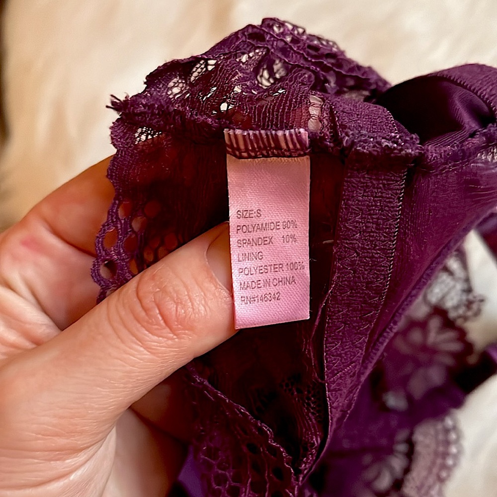 Victoria Secret Racerback Bralette - Picture 4 of 5